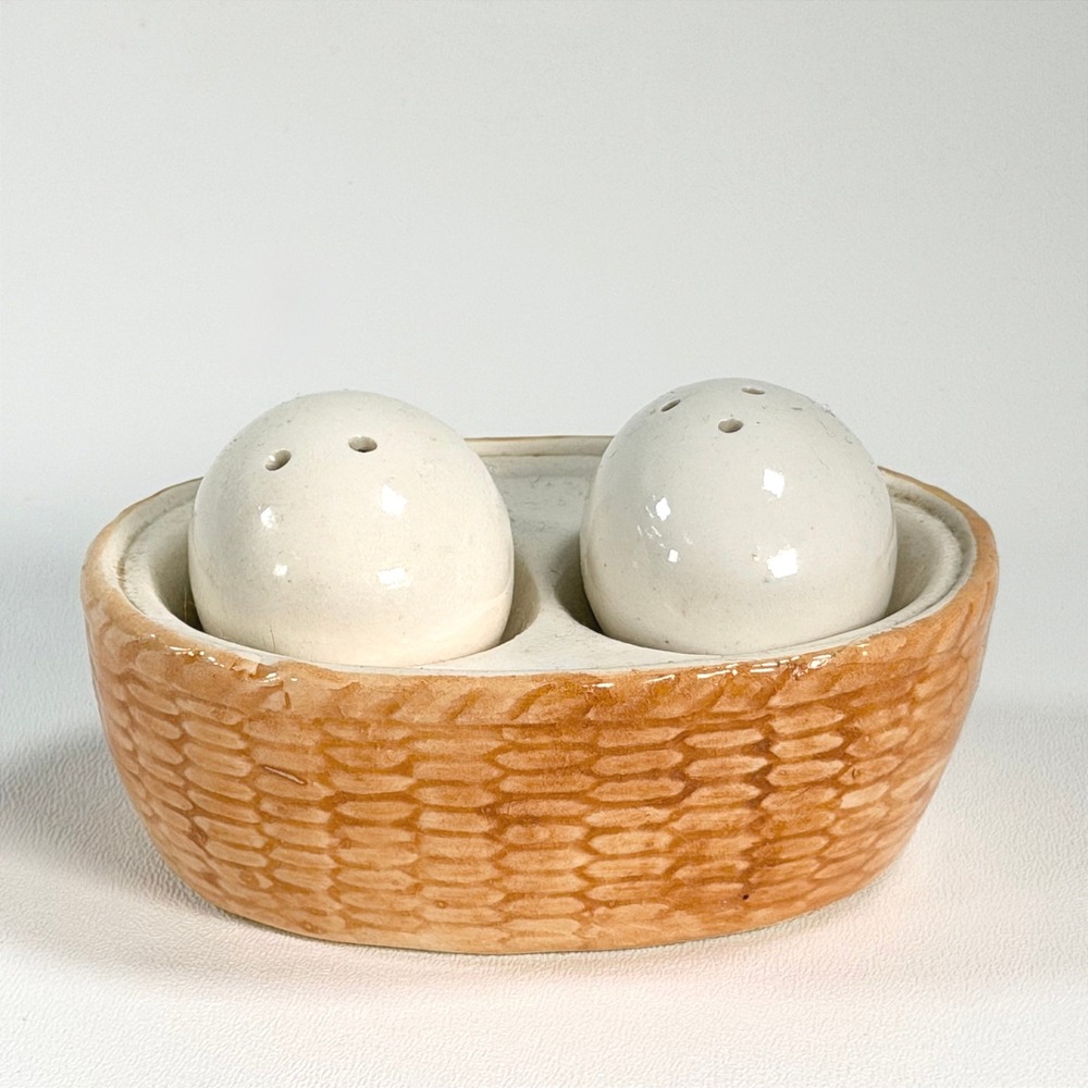 Vintage Salt and Pepper Shakers Eggs In a Basket Cottagecore White Easter